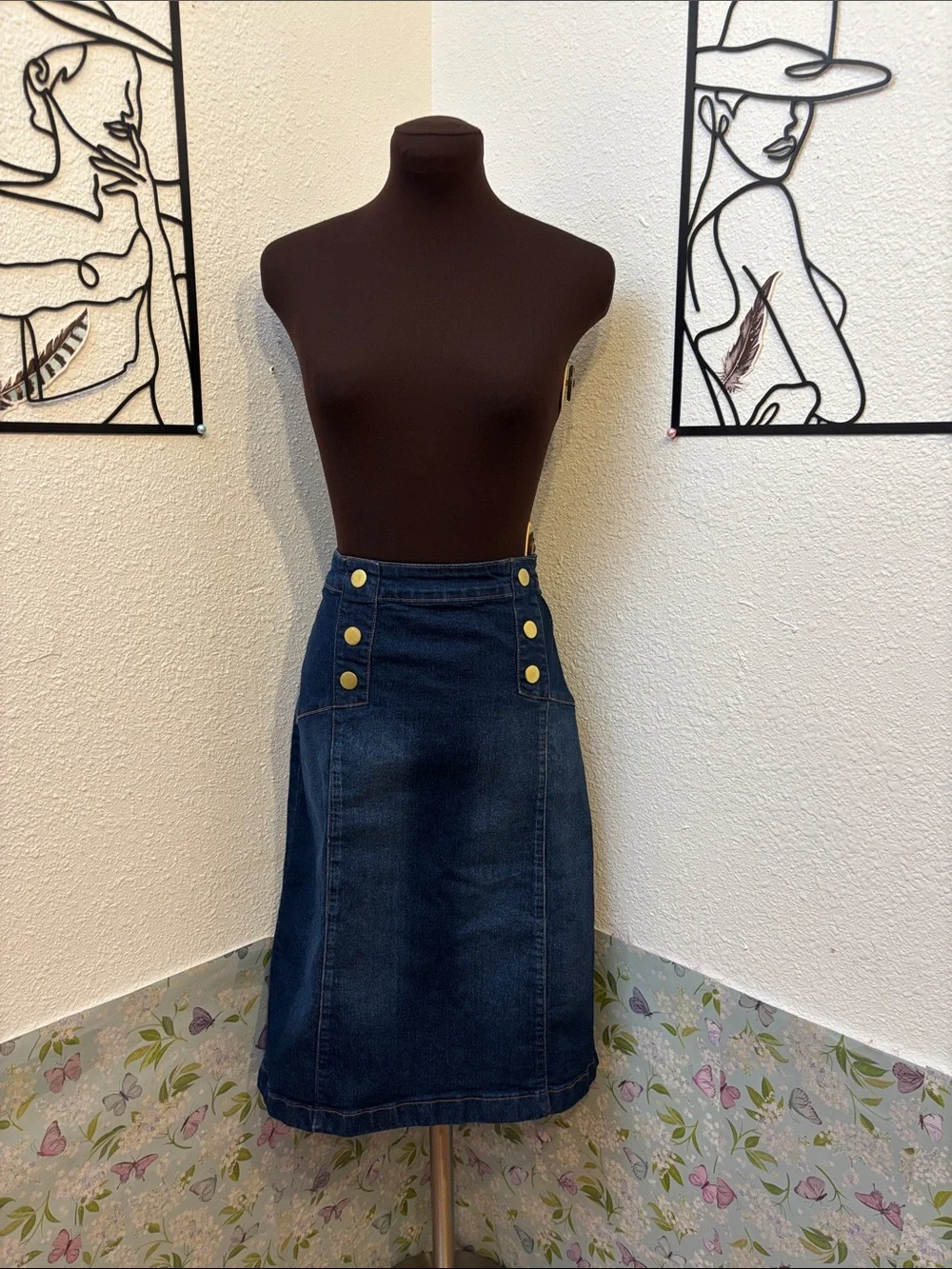 Be Girl classic dark